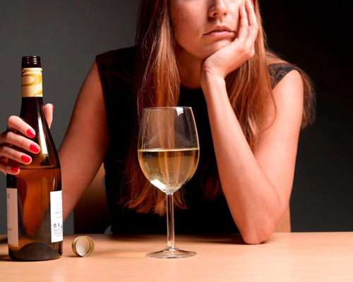 Анонимное лечение женского алкоголизма в Бирюче